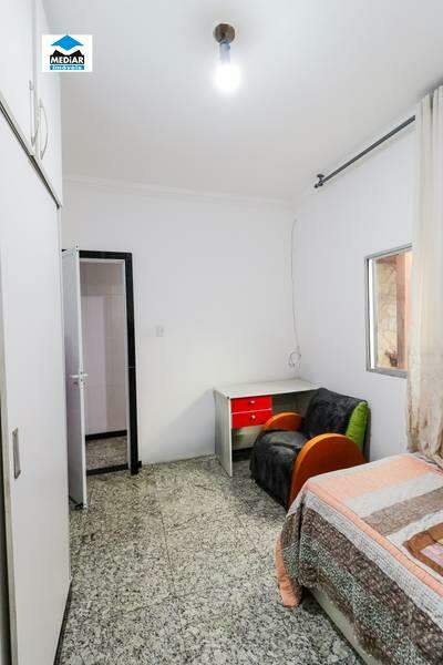 Casa à venda com 4 quartos, 400m² - Foto 16