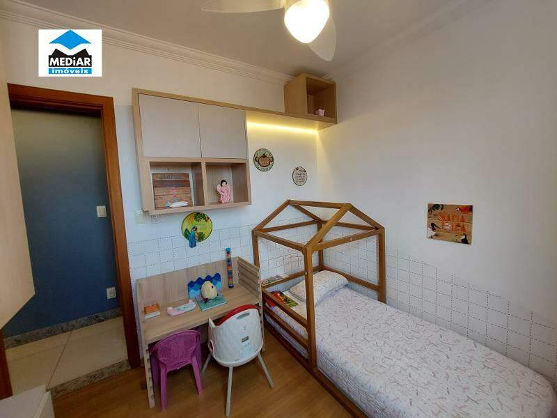 Apartamento à venda com 3 quartos, 148m² - Foto 13