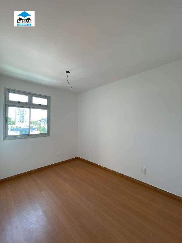 Apartamento à venda com 2 quartos, 61m² - Foto 8