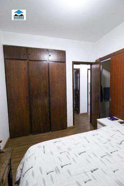 Apartamento à venda com 3 quartos, 87m² - Foto 12