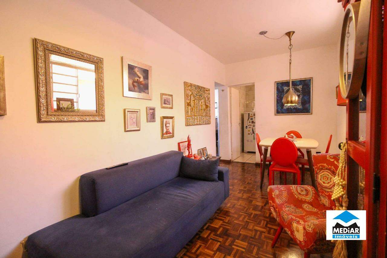 Apartamento à venda com 2 quartos, 45m² - Foto 3