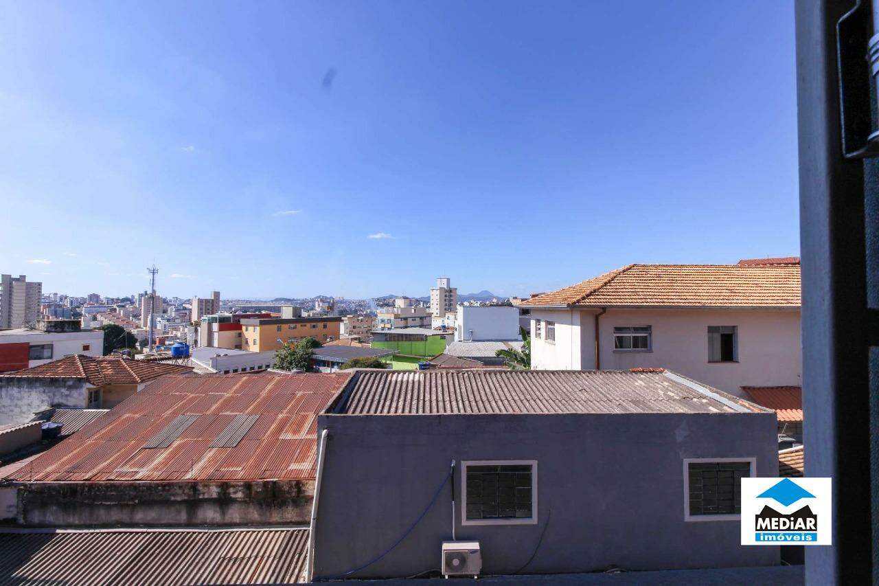Apartamento à venda com 2 quartos, 45m² - Foto 14