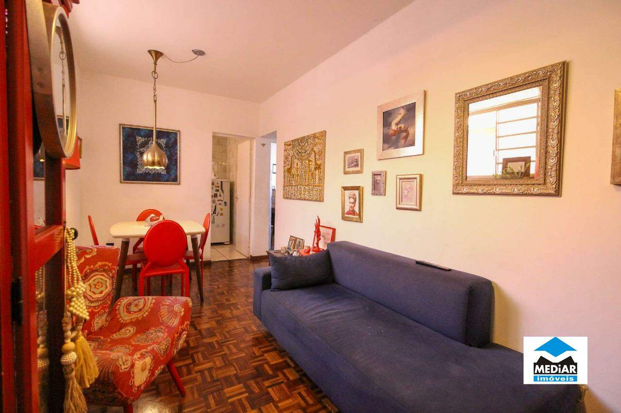 Apartamento à venda com 2 quartos, 45m² - Foto 2