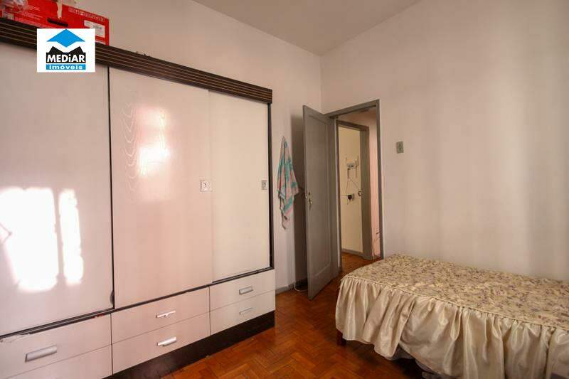 Apartamento à venda com 2 quartos, 75m² - Foto 7