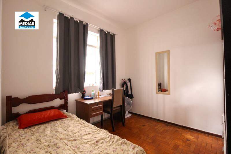 Apartamento à venda com 2 quartos, 75m² - Foto 5