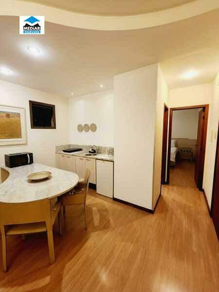 Apartamento à venda com 1 quarto, 45m² - Foto 2