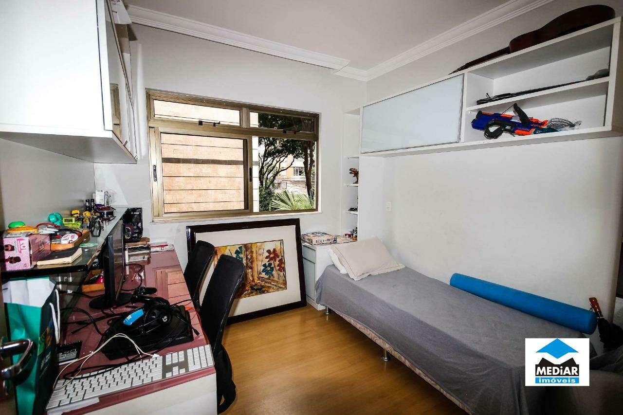 Apartamento à venda com 4 quartos, 113m² - Foto 19