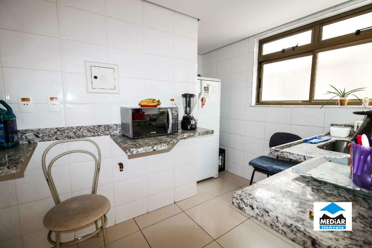 Apartamento à venda com 4 quartos, 113m² - Foto 9