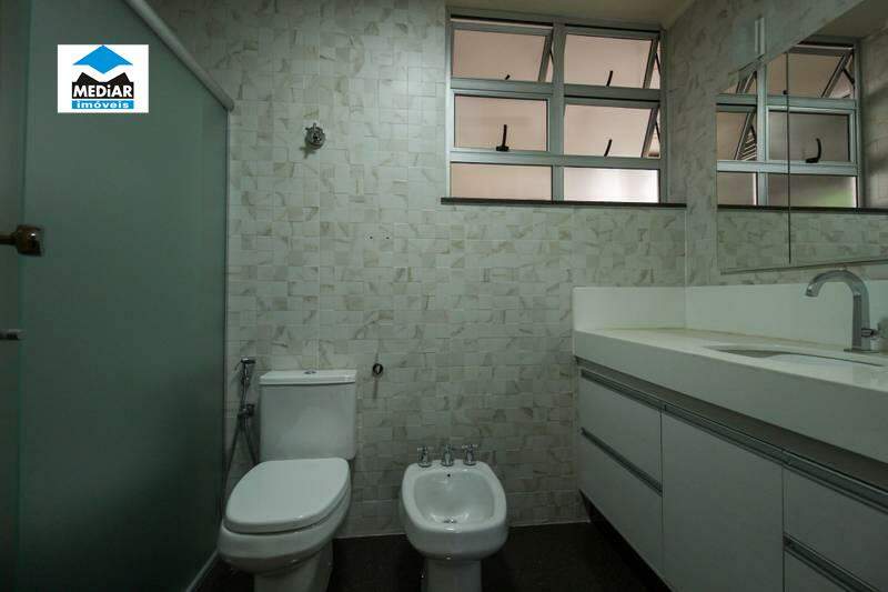 Apartamento à venda com 4 quartos, 190m² - Foto 13