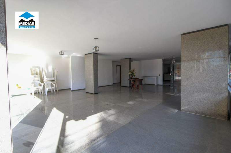 Apartamento à venda com 4 quartos, 190m² - Foto 20