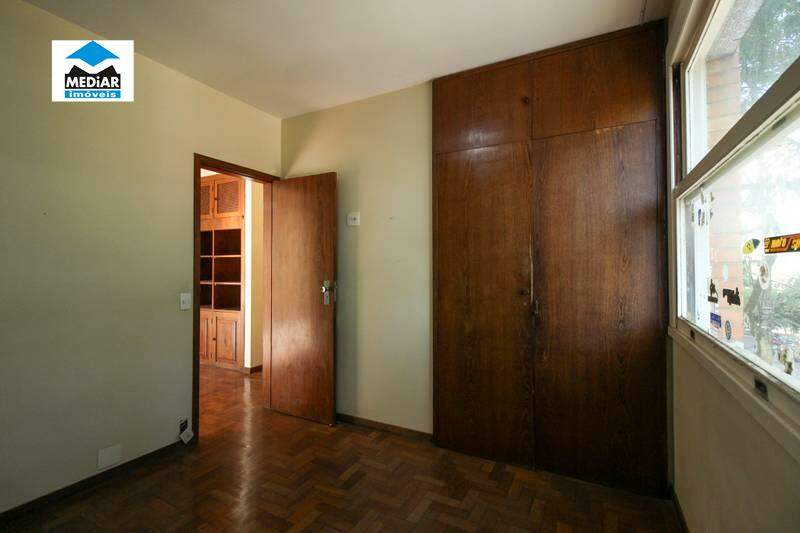 Apartamento à venda com 4 quartos, 190m² - Foto 7