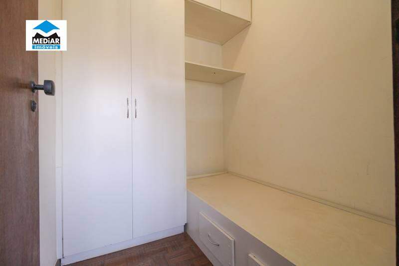 Apartamento à venda com 4 quartos, 190m² - Foto 19