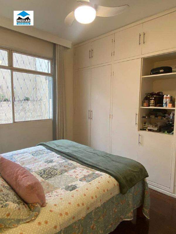 Apartamento à venda com 2 quartos, 75m² - Foto 8