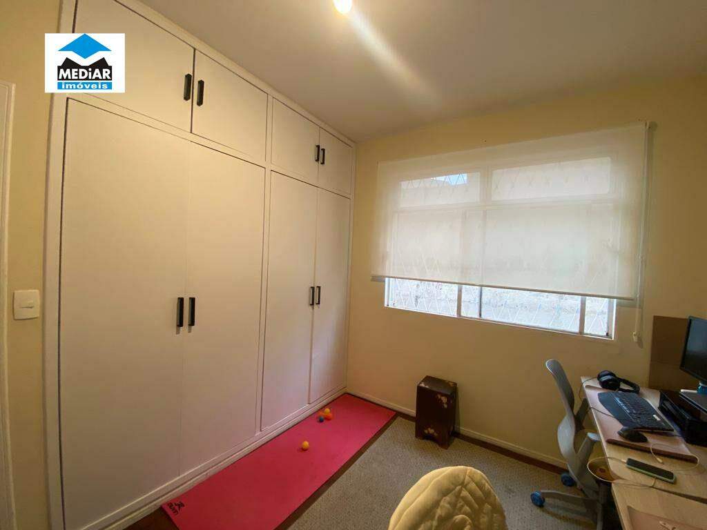 Apartamento à venda com 2 quartos, 75m² - Foto 9