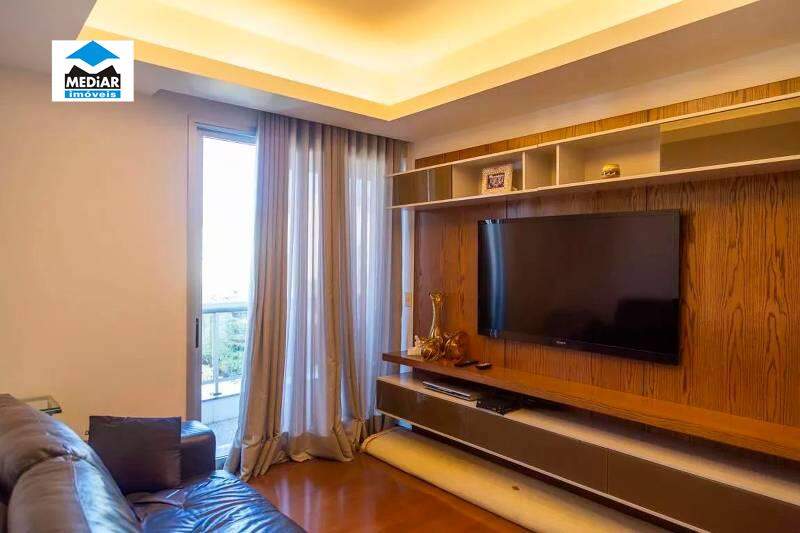 Apartamento à venda com 4 quartos, 178m² - Foto 14