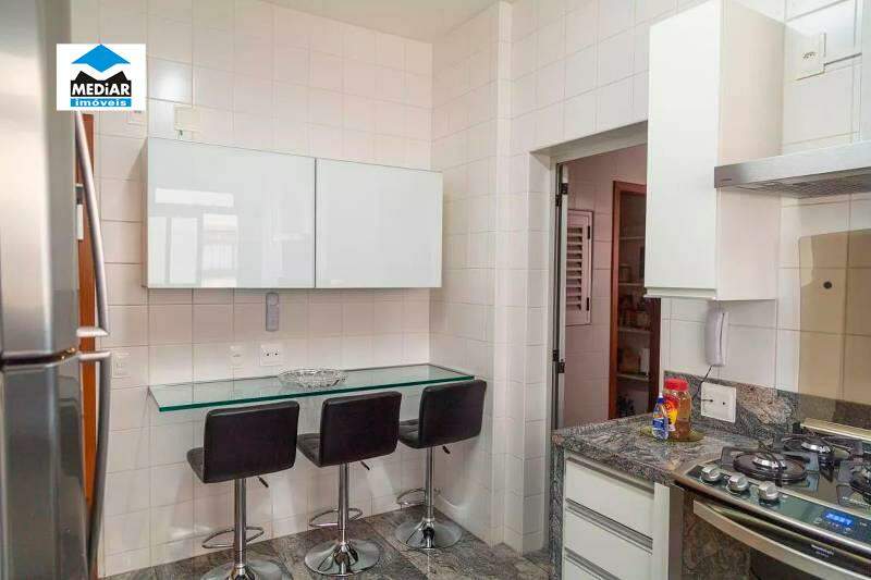 Apartamento à venda com 4 quartos, 178m² - Foto 19