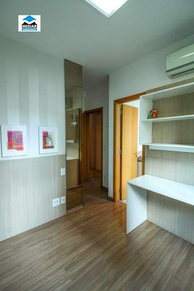 Apartamento à venda com 4 quartos, 134m² - Foto 9