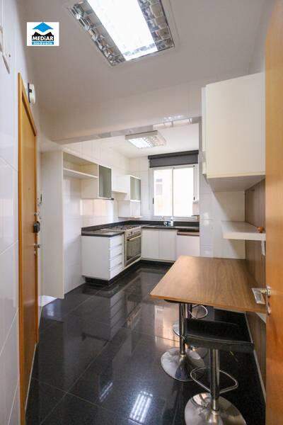 Apartamento à venda com 4 quartos, 134m² - Foto 15