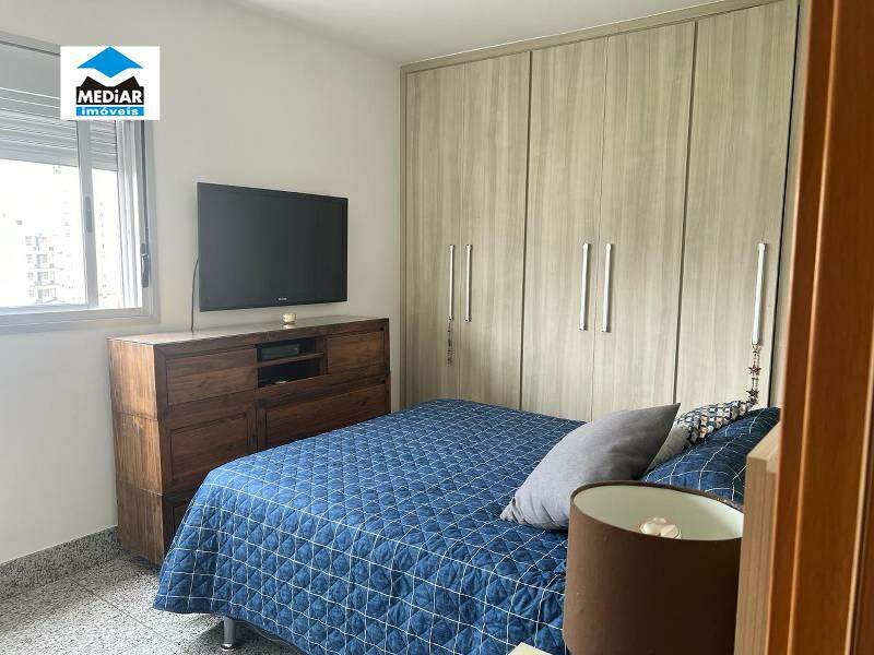 Apartamento à venda com 3 quartos, 84m² - Foto 3