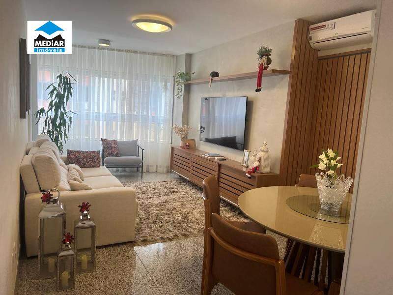 Apartamento à venda com 3 quartos, 84m² - Foto 1