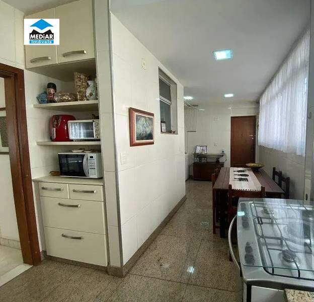 Apartamento à venda com 4 quartos, 140m² - Foto 9