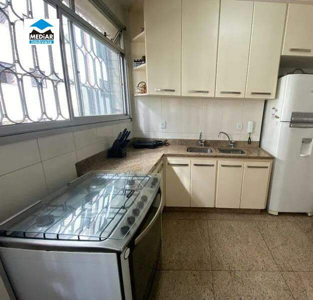 Apartamento à venda com 4 quartos, 140m² - Foto 7