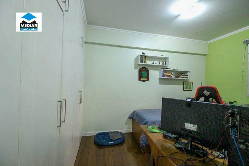 Apartamento à venda com 3 quartos, 110m² - Foto 10