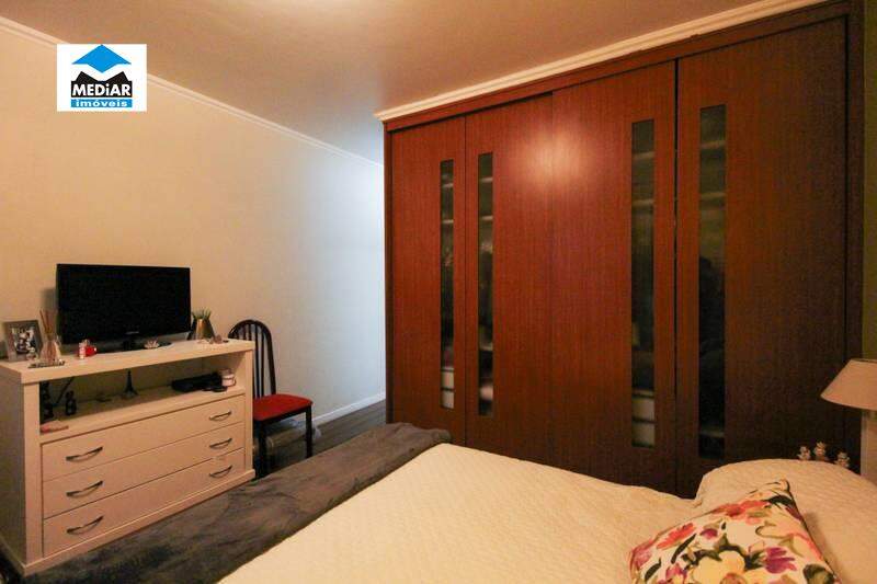 Apartamento à venda com 3 quartos, 110m² - Foto 7