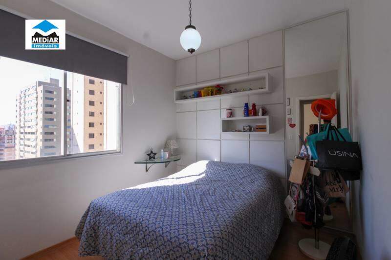 Apartamento à venda com 3 quartos, 90m² - Foto 8