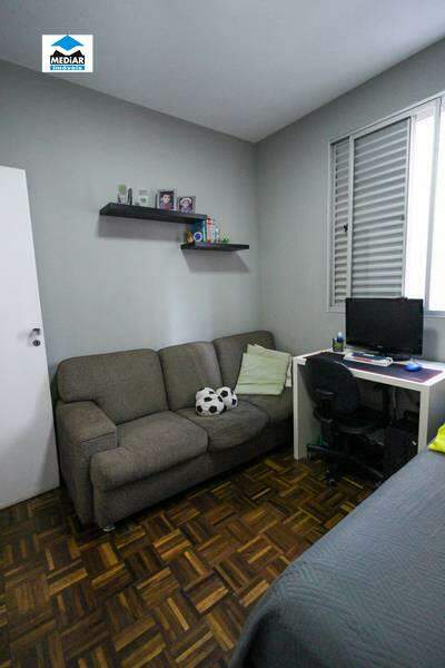 Apartamento à venda com 3 quartos, 90m² - Foto 18