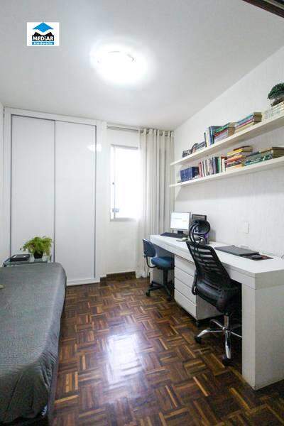 Apartamento à venda com 3 quartos, 90m² - Foto 5