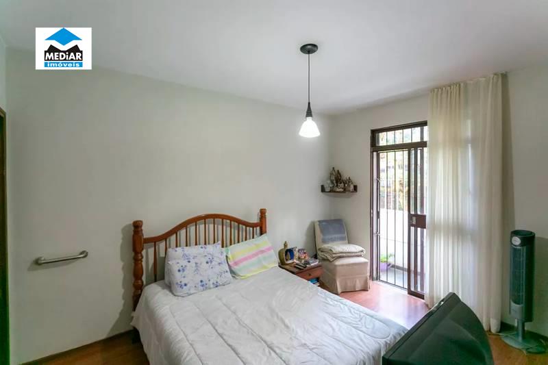 Apartamento à venda com 3 quartos, 110m² - Foto 4