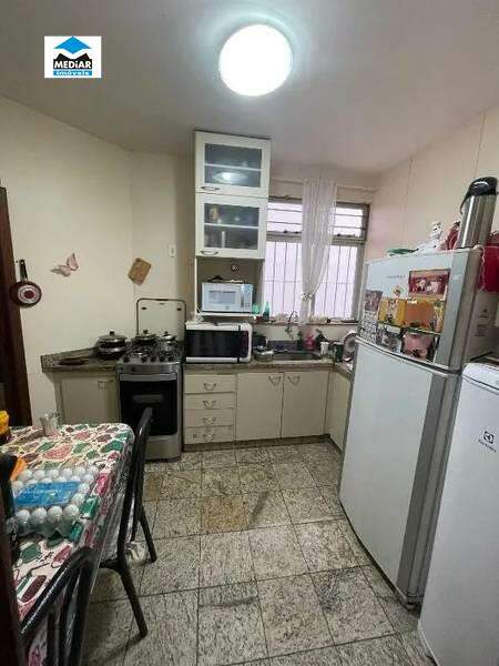 Apartamento à venda com 4 quartos, 130m² - Foto 11