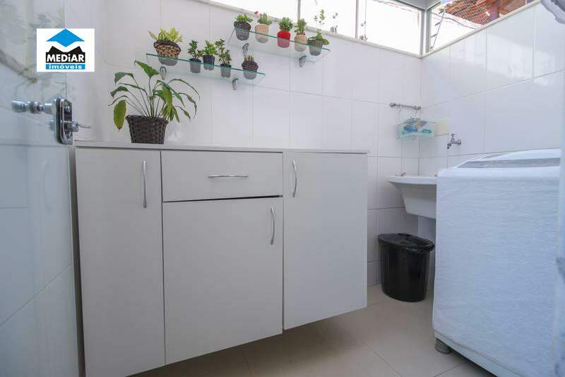 Apartamento à venda com 2 quartos, 60m² - Foto 17