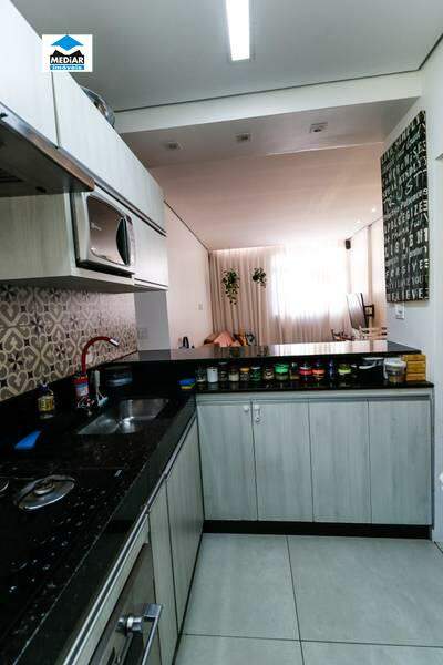 Apartamento à venda com 2 quartos, 60m² - Foto 17