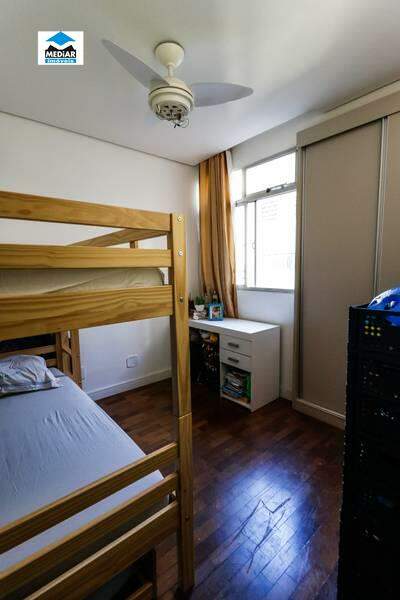 Apartamento à venda com 2 quartos, 60m² - Foto 10