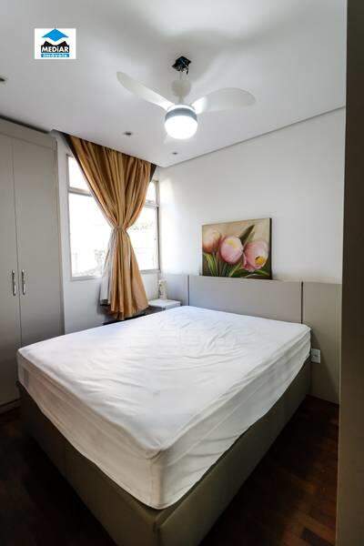 Apartamento à venda com 2 quartos, 60m² - Foto 5