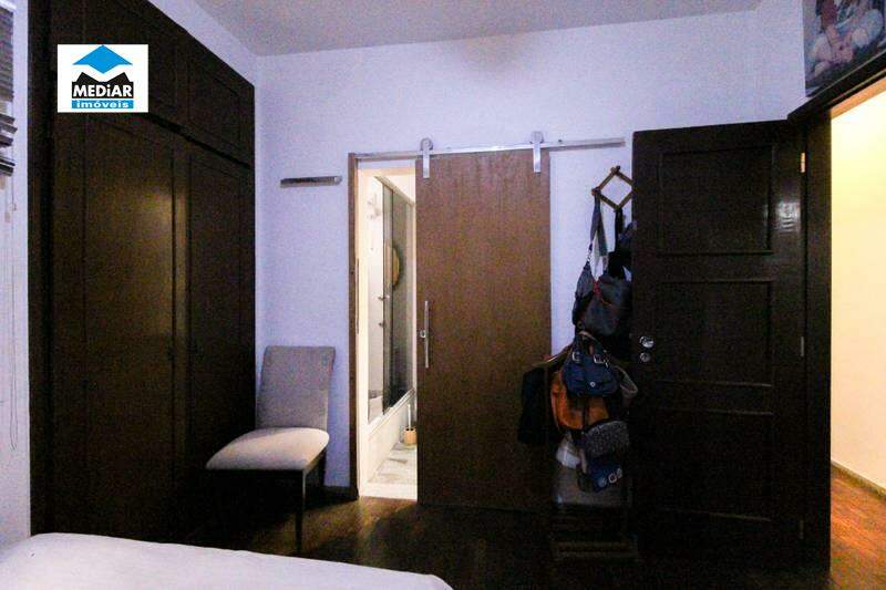 Apartamento à venda com 4 quartos, 159m² - Foto 11