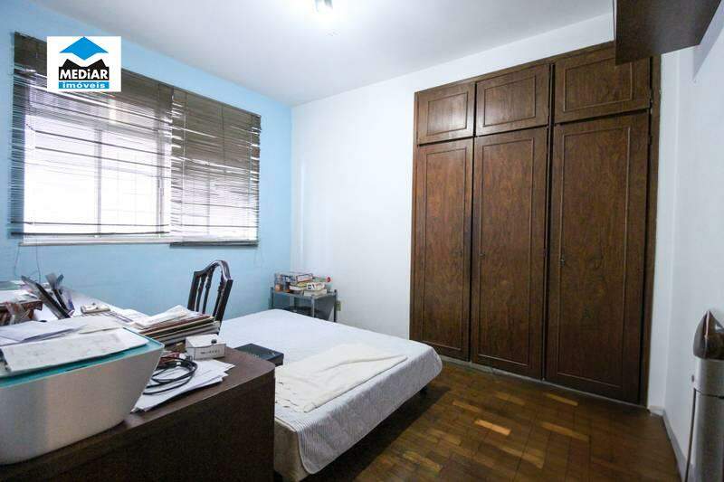 Apartamento à venda com 4 quartos, 159m² - Foto 14