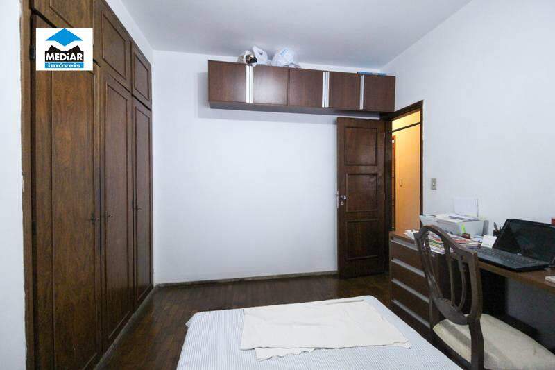 Apartamento à venda com 4 quartos, 159m² - Foto 16