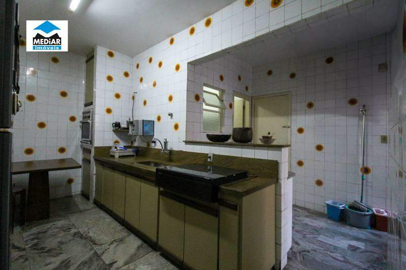 Apartamento à venda com 4 quartos, 159m² - Foto 5