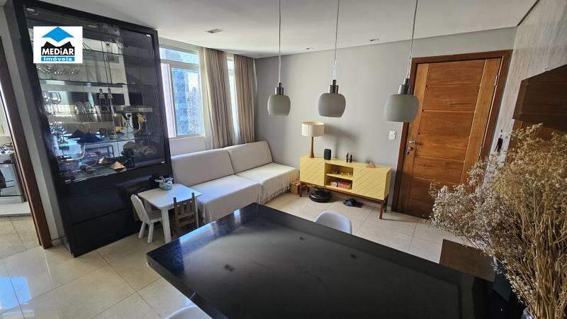 Cobertura à venda com 2 quartos, 144m² - Foto 2