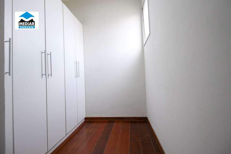 Apartamento à venda com 4 quartos, 165m² - Foto 10