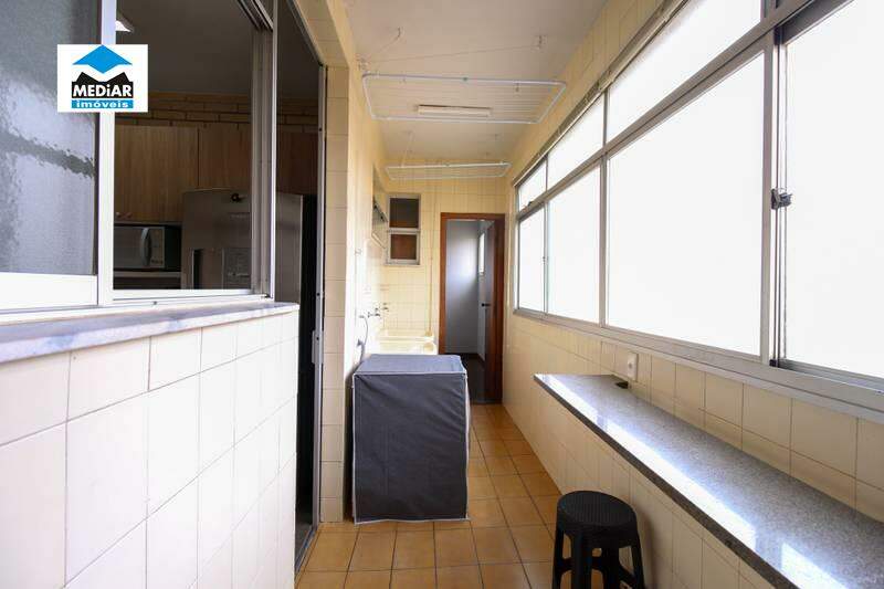 Apartamento à venda com 4 quartos, 165m² - Foto 9