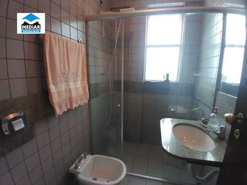 Apartamento à venda com 2 quartos, 152m² - Foto 15