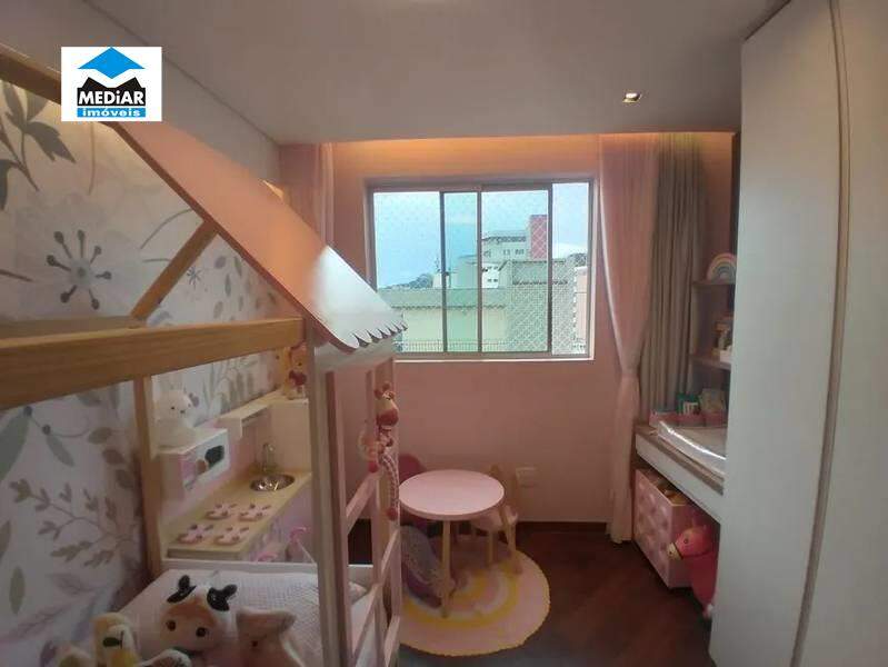 Apartamento à venda com 2 quartos, 152m² - Foto 2