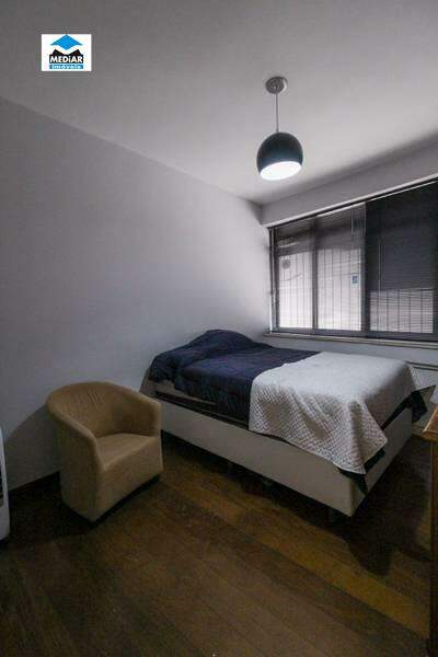 Apartamento à venda com 3 quartos, 200m² - Foto 11