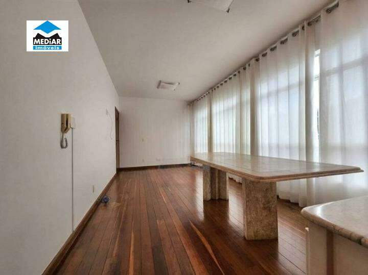 Apartamento à venda com 3 quartos, 81m² - Foto 17