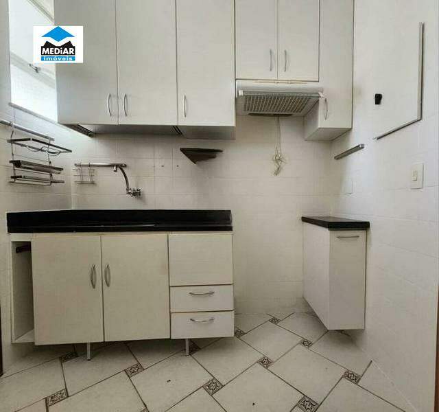 Apartamento à venda com 3 quartos, 81m² - Foto 19