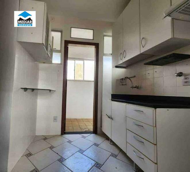 Apartamento à venda com 3 quartos, 81m² - Foto 20